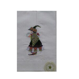 Patience Brewster Fortuna Witch Halloween Towel
